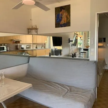 694 Heliopolis Ab 2-4 Pers Vue Jardin Et Apartament